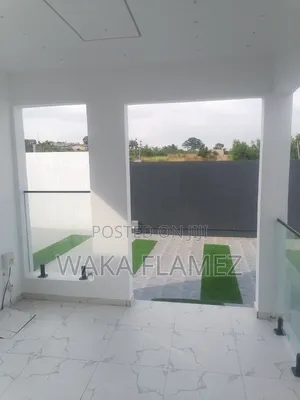 4bdrm Duplex in Waka Properties, Amasaman for sale