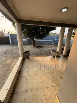 7bdrm House in Achimota for rent