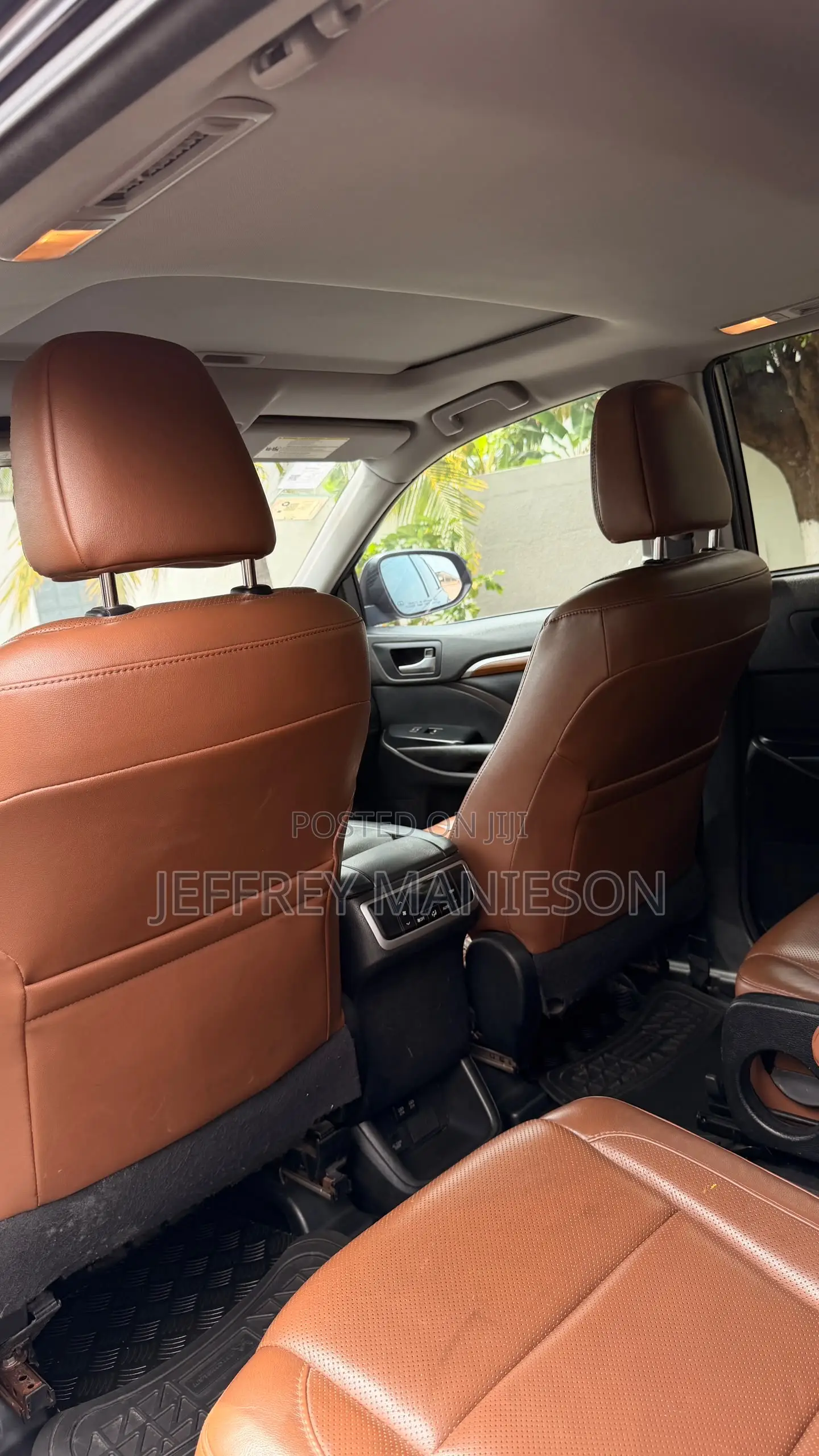 Toyota Highlander XLE 4x2 V6 (3.5L 6cyl 8A) 2017 Blue