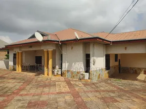 5bdrm House in Santasi Nkoransa, Kumasi Metropolitan for rent