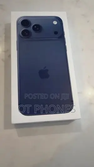 New Apple iPhone 17 Pro Max 256 GB Blue