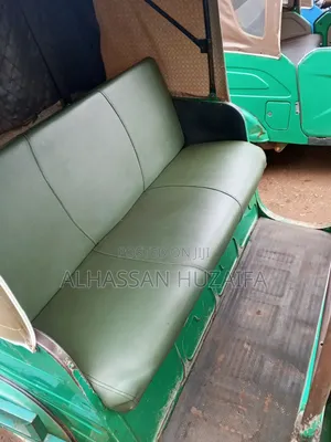 Bajaj RE 2020 Green