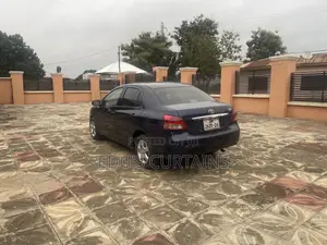 Toyota Yaris 2009 Blue