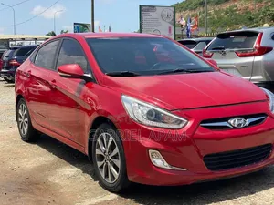 Hyundai Accent 2015 Red