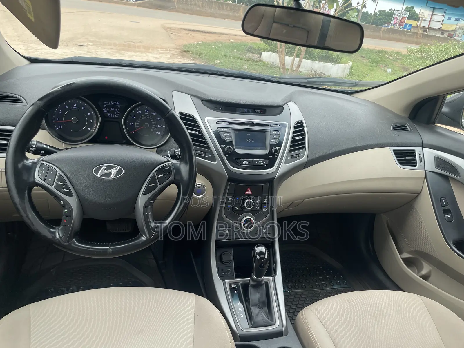 Hyundai Elantra Limited 4dr Sedan (1.8L 4cyl 6A) 2015 Black