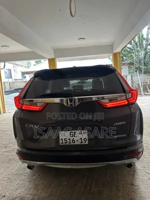 Honda CR-V Touring AWD 2018 Gray