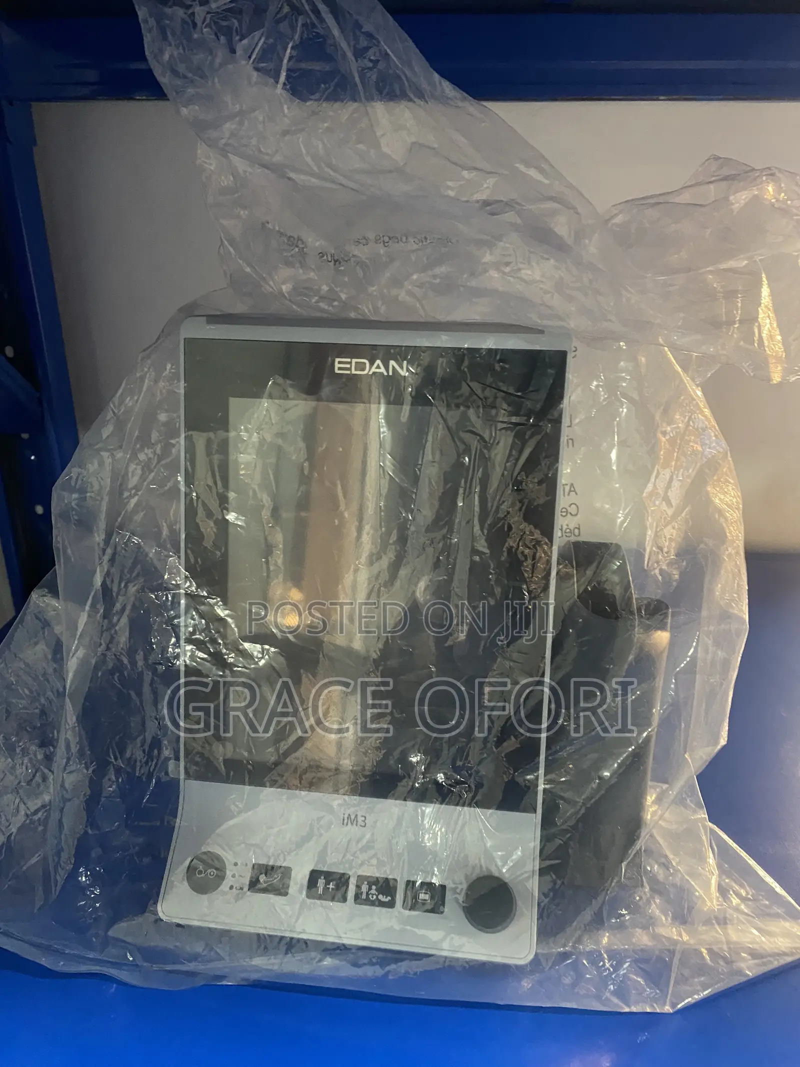 Edan iM3 Vital Signs Monitor With Touch Screen