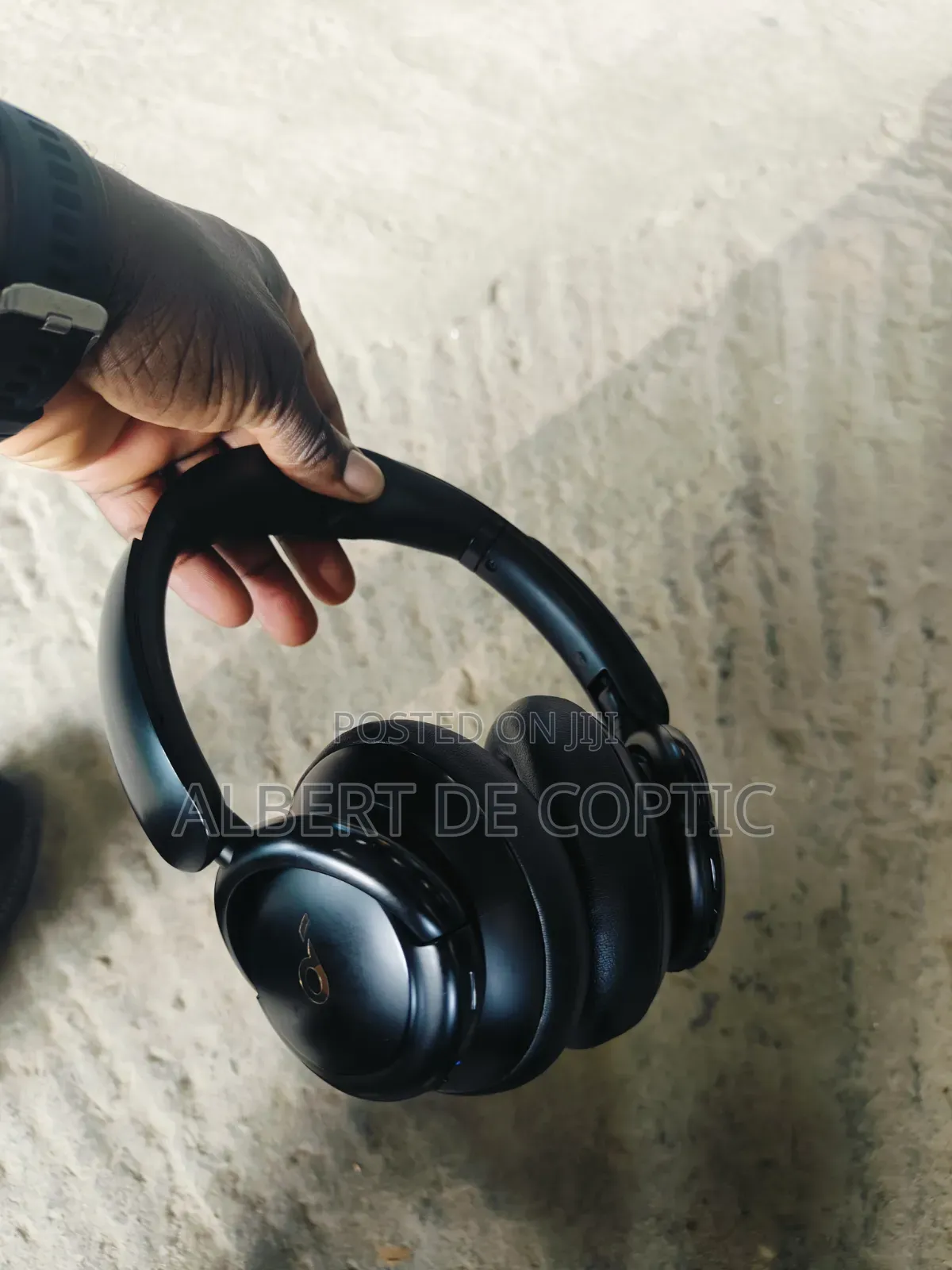 Soundcore Q30