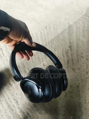 Soundcore Q30