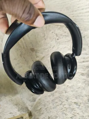 Soundcore Q30