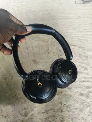 Soundcore Q30