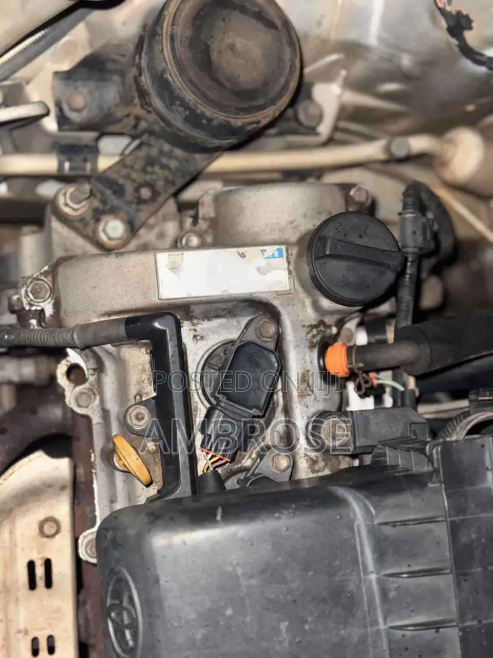 Toyota Vitz 2009 Silver