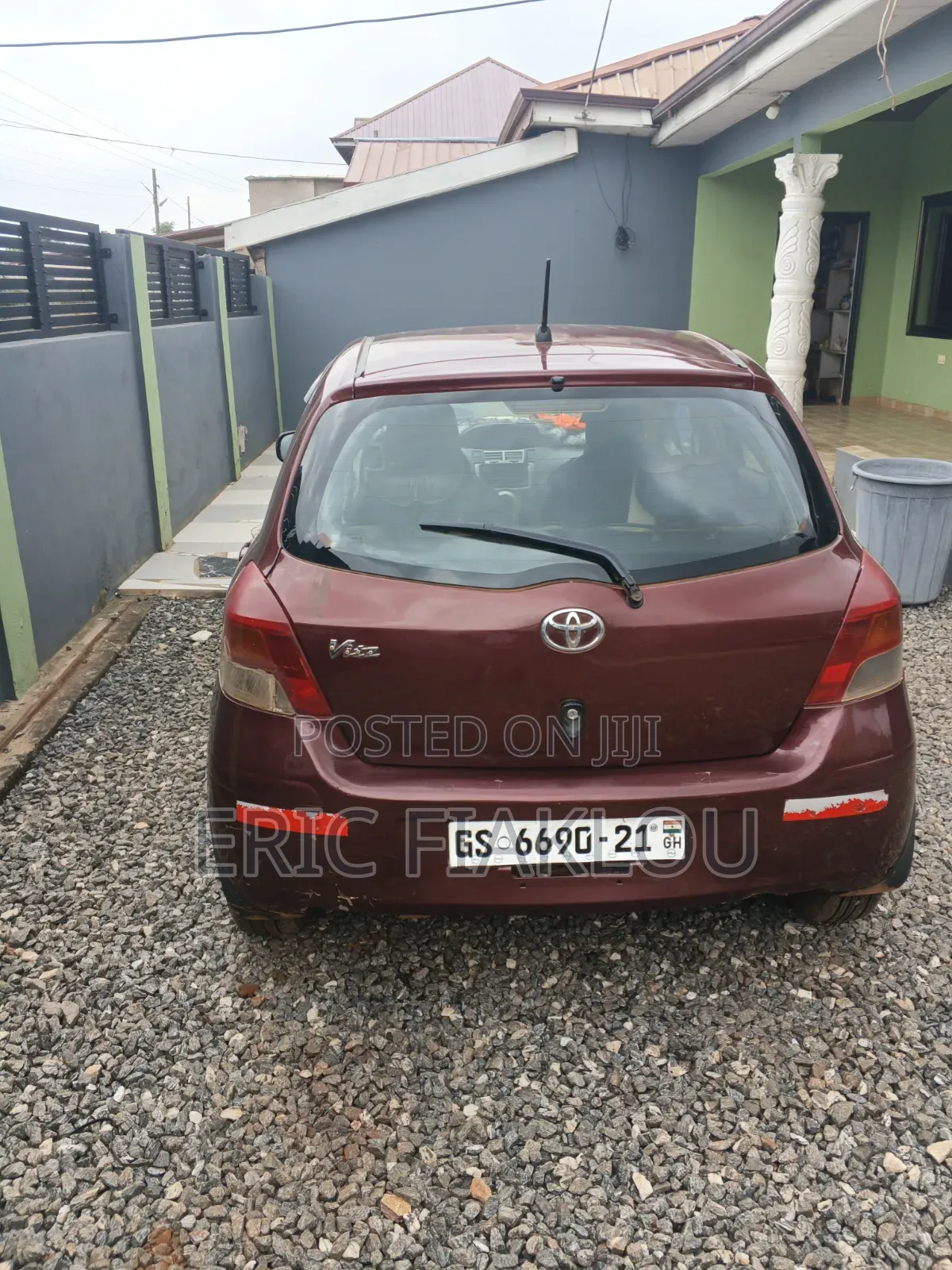 Toyota Vitz 2010