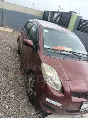 Toyota Vitz 2010
