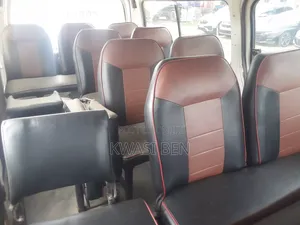 Nissan Caravan (Urvan) 2004 White