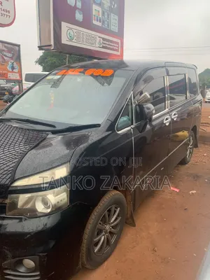 Toyota Voxy 2012 Black