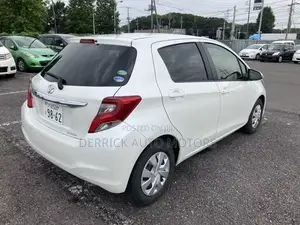 Toyota Vitz 2015 White