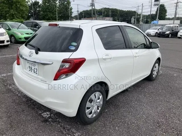 Toyota Vitz 2015 White