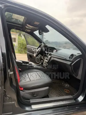 Mercedes-Benz C250 2013 Gray