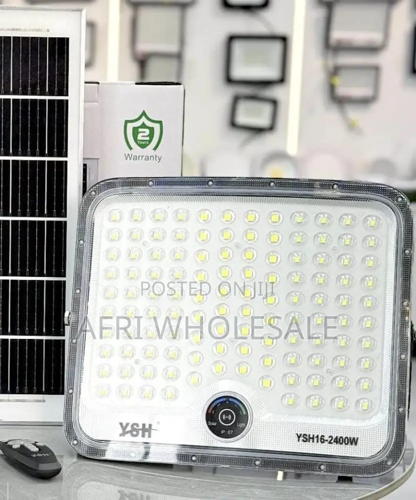 Super Bright 2400W Solar Flood Light Long Lasting Outdoor Lamp Remote
