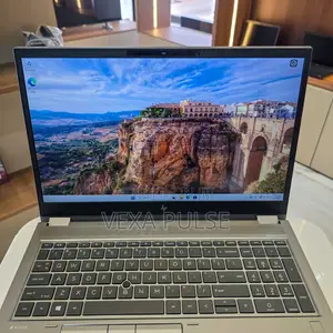 Laptop HP Zbook Fury 15 G7 16GB Intel Core i7 SSD 512GB