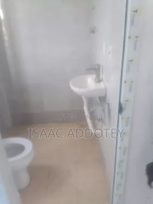 1bdrm Apartment in Nungua Buade, Baatsona Total for rent