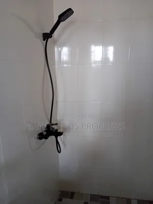 3bdrm House in Manet Estate, Accra Metropolitan for rent