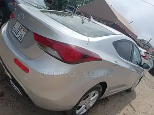 Hyundai Elantra 2014 Silver