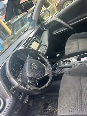 Toyota RAV4 2019 White