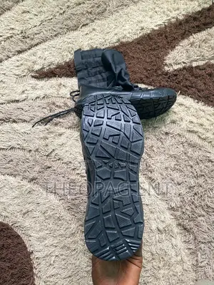Tactical Security Boots – Durable Comfortable