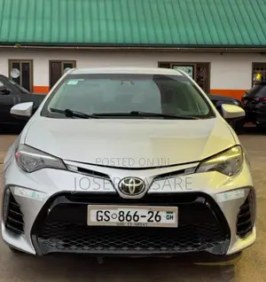 Toyota Corolla 2017 Silver