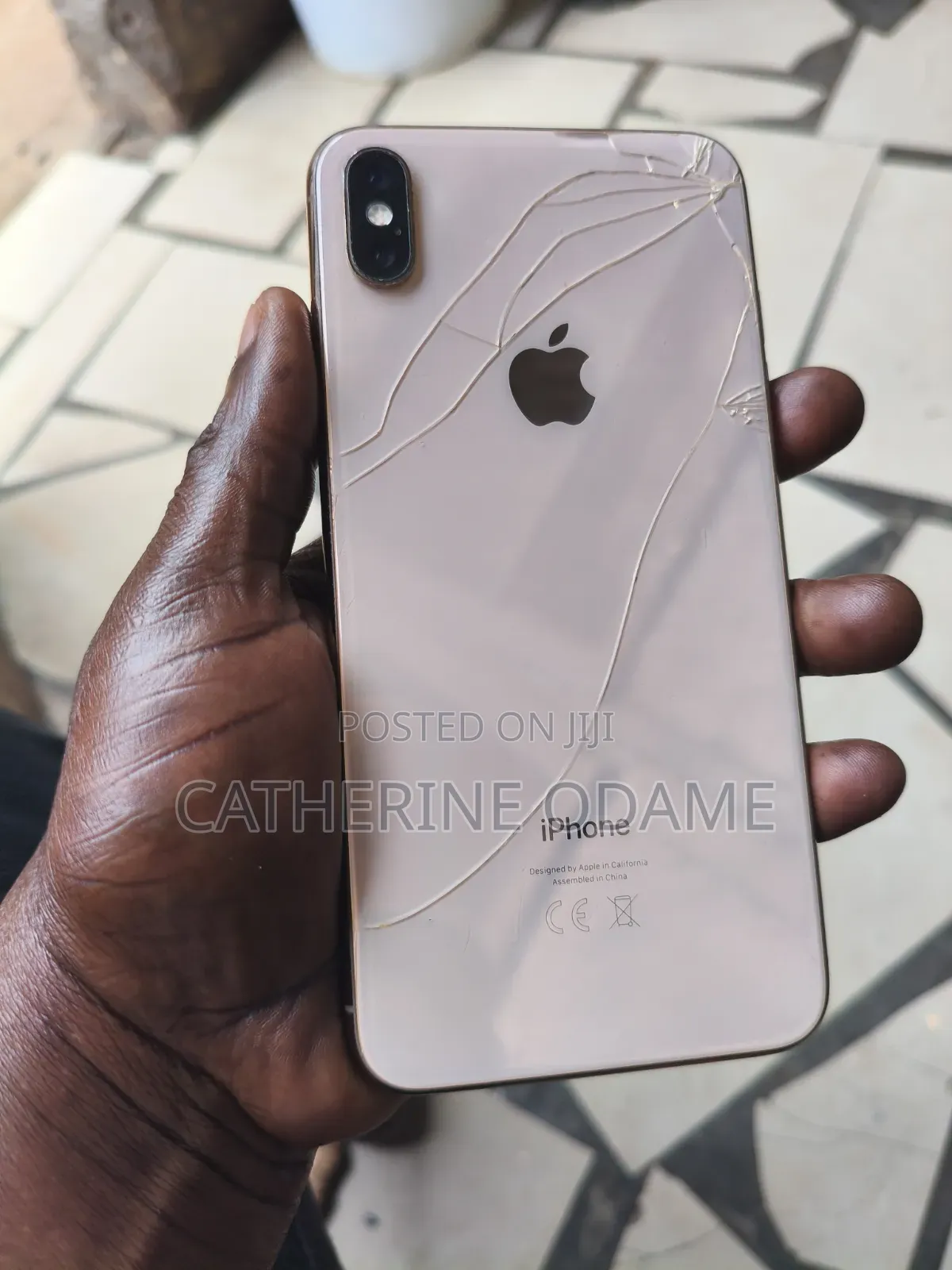 Apple iPhone XS Max 64 GB Gold