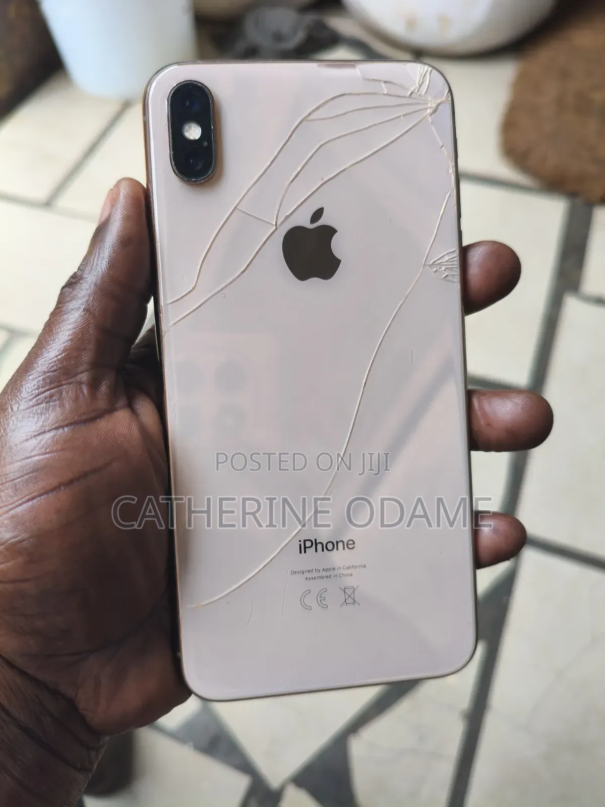 Apple iPhone XS Max 64 GB Gold