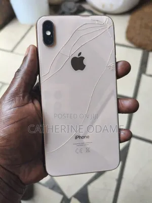 Apple iPhone XS Max 64 GB Gold