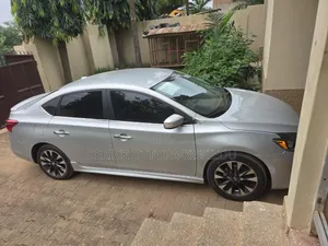 Nissan Sentra SR 2017 Silver