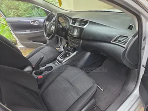 Nissan Sentra SR 2017 Silver