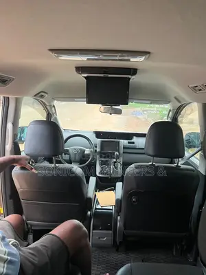 Toyota Voxy X L Edition 4WD 7-Seater 2013 Black