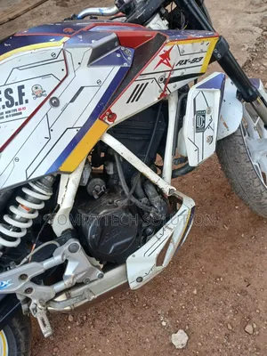 CFMoto 300NK 2018 White