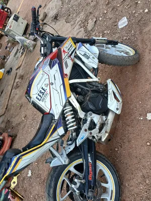 CFMoto 300NK 2018 White