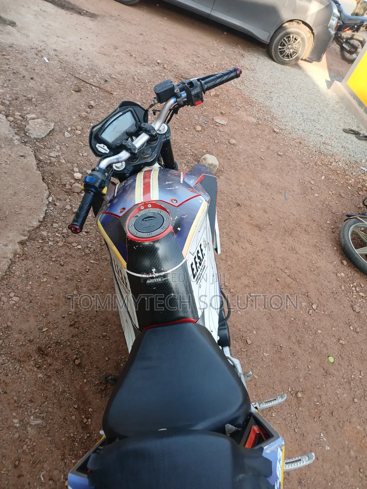 CFMoto 300NK 2018 White