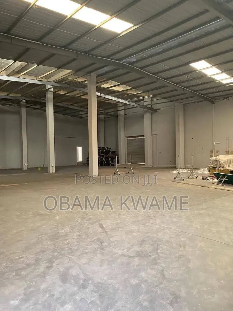 Prime Warehouse Office Complex for Sale Fiesta Royal Lapaz Main Rd