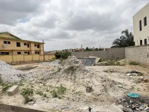 Half Plot for Sale at Santasi,Atasemanso.