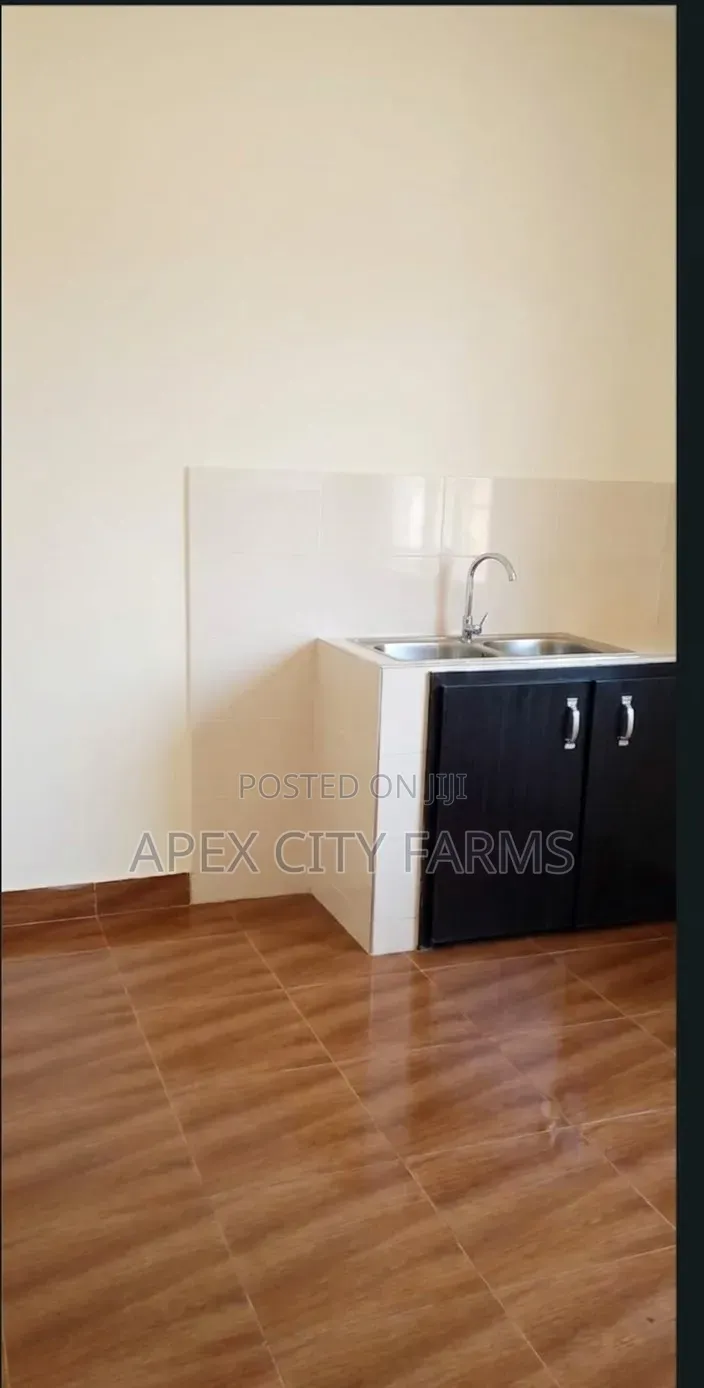 2bdrm Apartment in Kanewu, Sakumono for rent