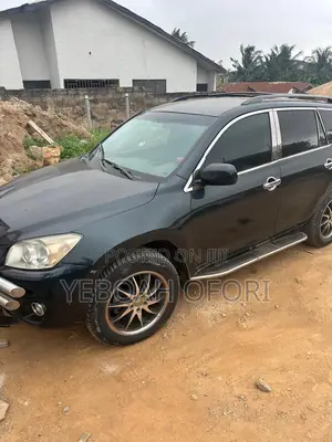 Toyota RAV4 LE AWD (2.5L 4cyl 6A) 2013 Green