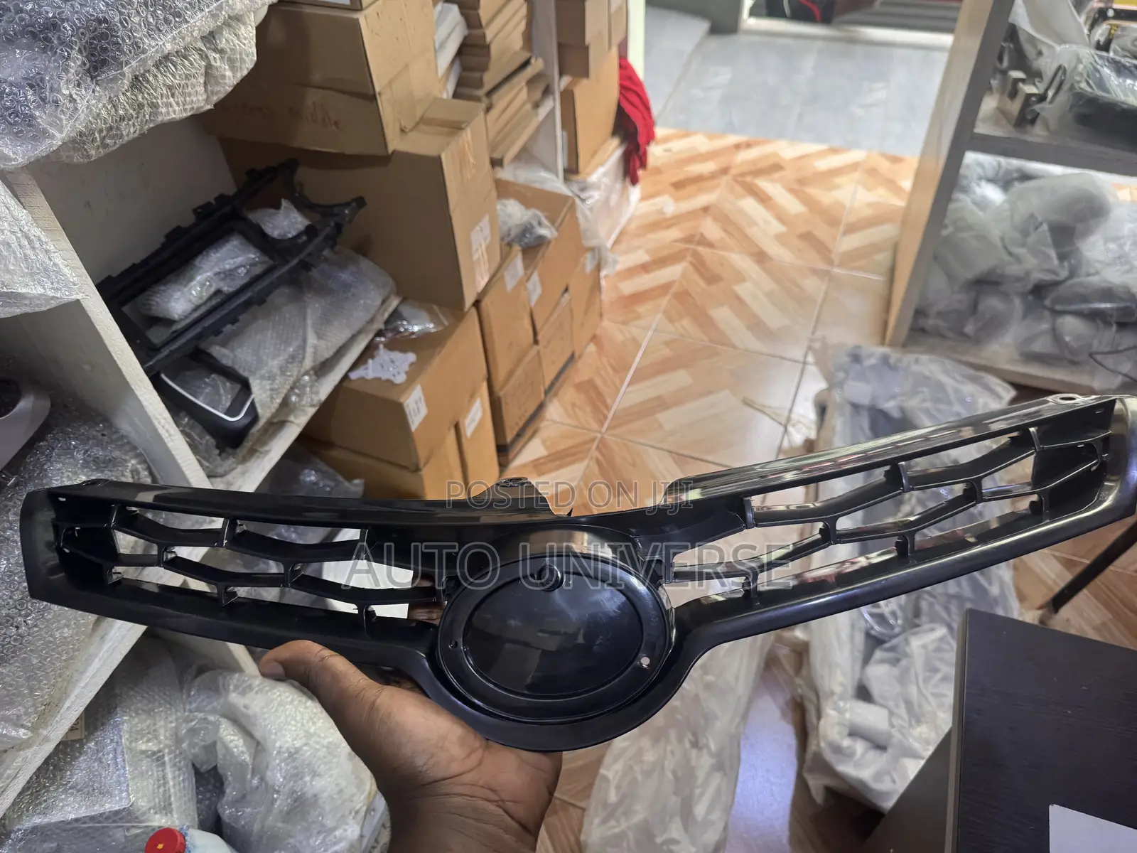 Toyota Corolla 2014, 2015, 2016, Top Grille Available