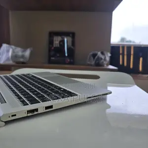 Laptop HP EliteBook 640 G10 32GB AMD Ryzen 7 SSD 1T