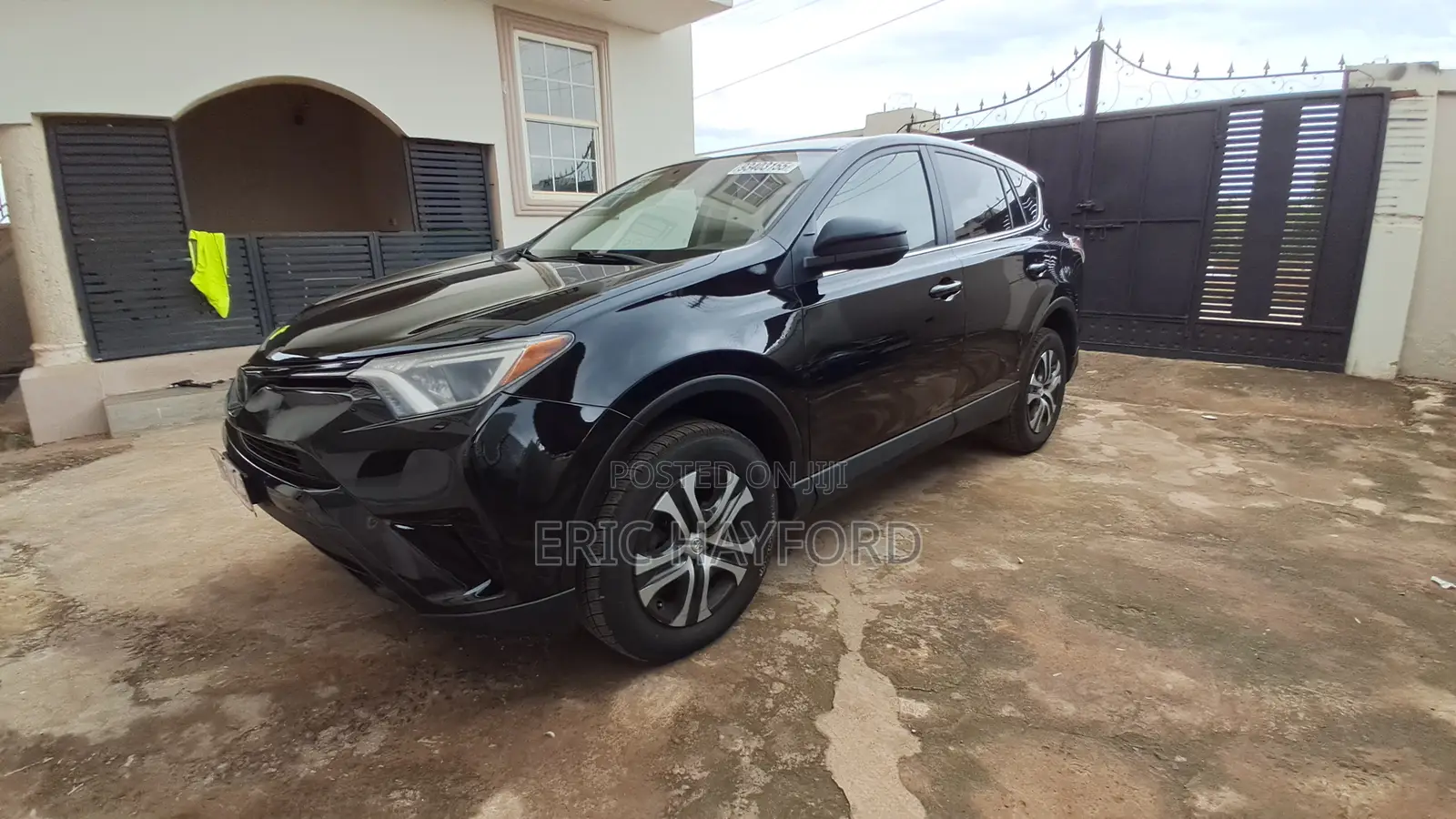 Toyota RAV4 LE 4dr SUV AWD (2.5L 4cyl 6A) 2018 Black