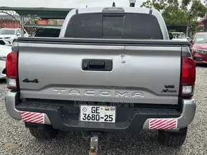 Toyota Tacoma SR V6 4x4 Access Cab 127.4 in. WB 2020 Silver