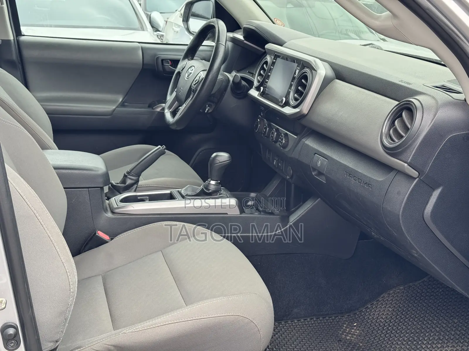 Toyota Tacoma SR V6 4x4 Access Cab 127.4 in. WB 2020 Silver