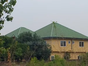 2bdrm Apartment in Market for rent